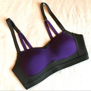 Moving Comfort FineForm Sports Bra - Black/Purple